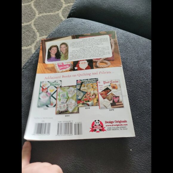 Punch needle embroidery and wool work book - Picture 2 of 4